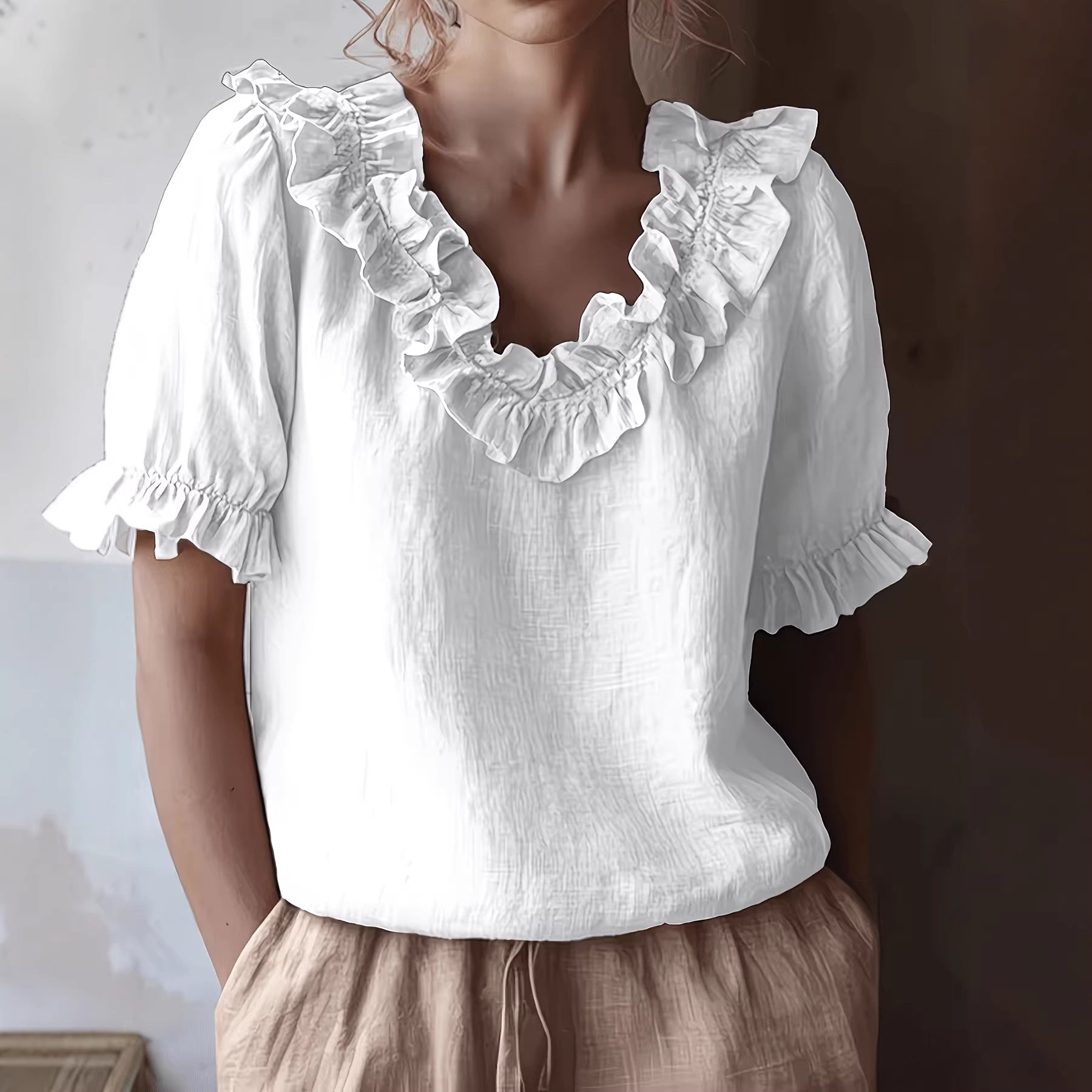 Women's Solid-Color Fashionable Casual Ruffle-Trimmed Crew-Neck Shirt