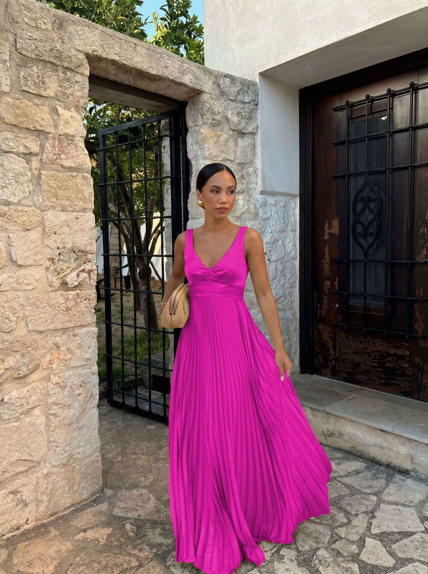 Fitted-waist Pleated Strap V-neck Solid-color Fashionable Dress